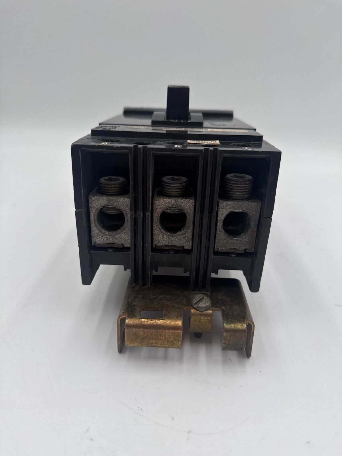 Square D KA36225 Used