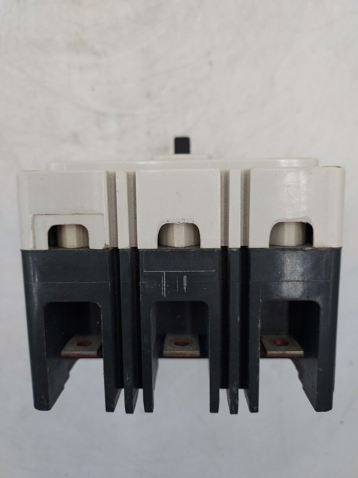 Eaton HFD3060BP10 Used