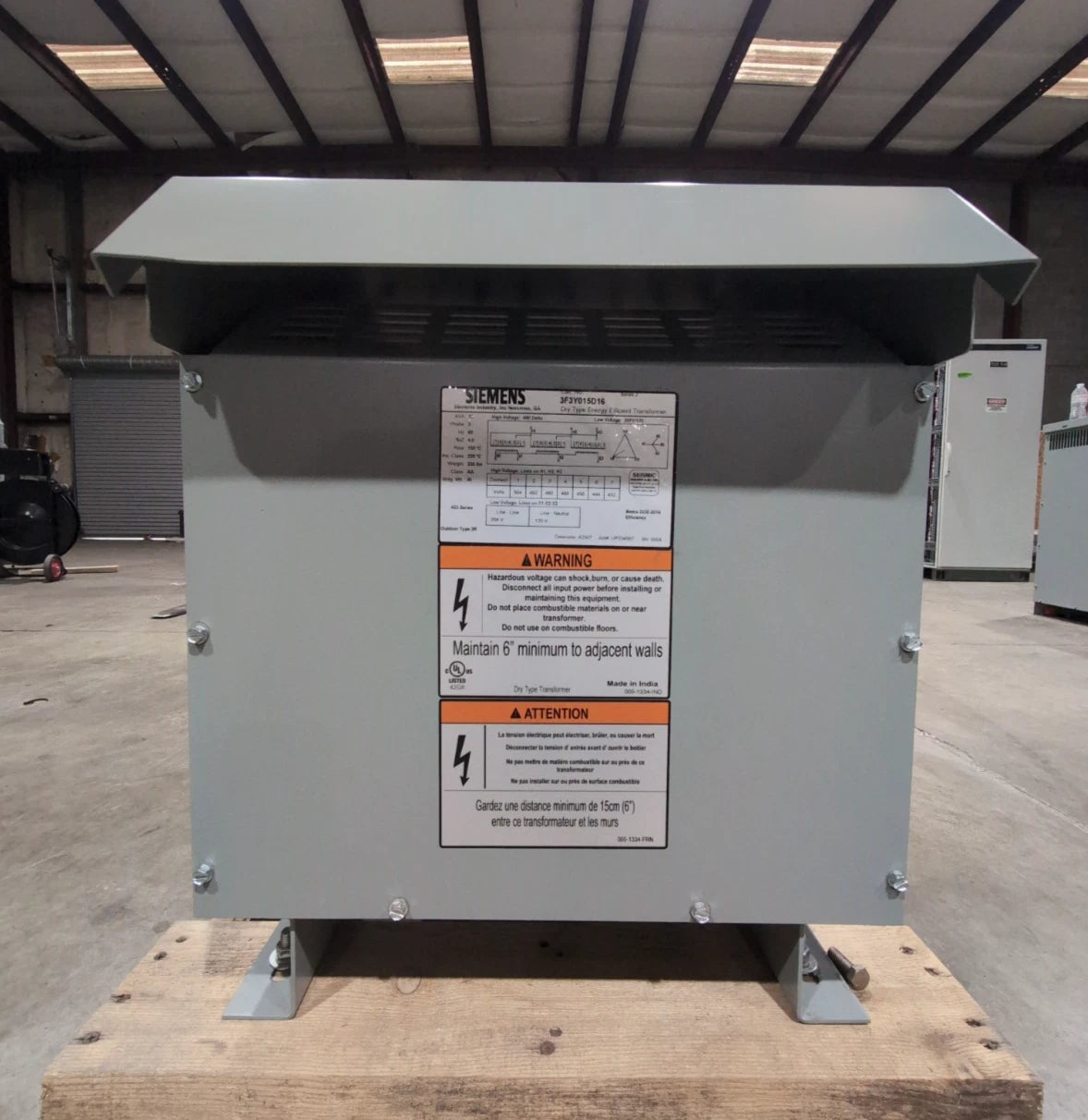 15KVA Siemens 3F3Y015D16 Transformer Pri 480V Sec 208/120V 3PH 3R Encl Outdoor New