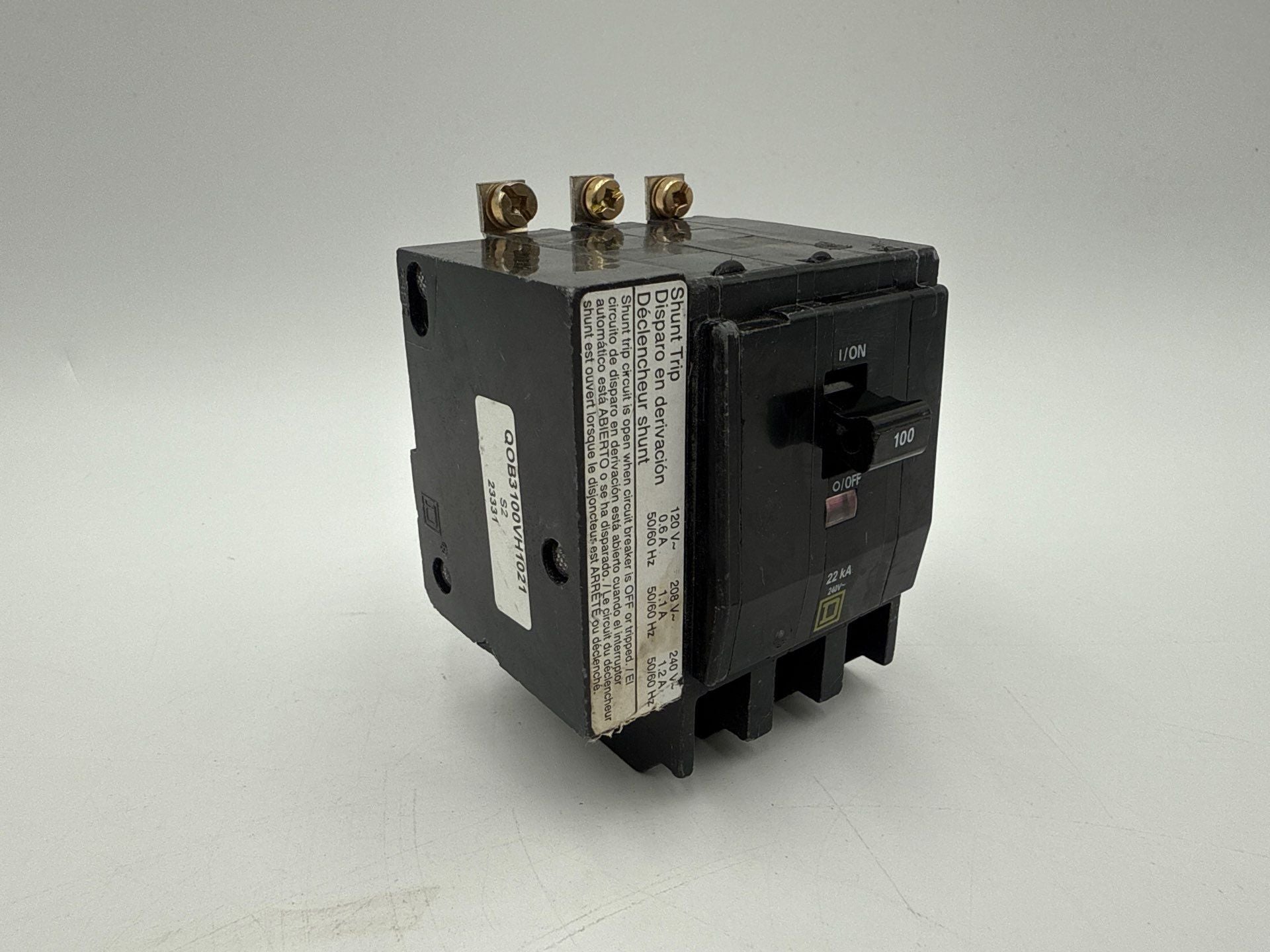 Square D QOB3100VH1021 Circuit Breaker 100A 3P 240V 22kA Shunt Trip 100 Amp New
