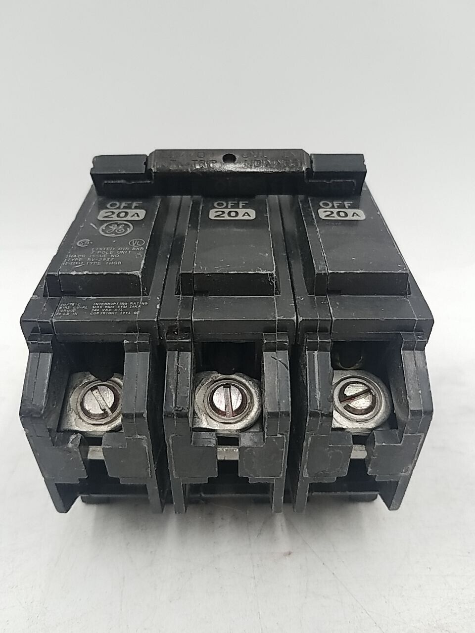 GE THQB32020 Used