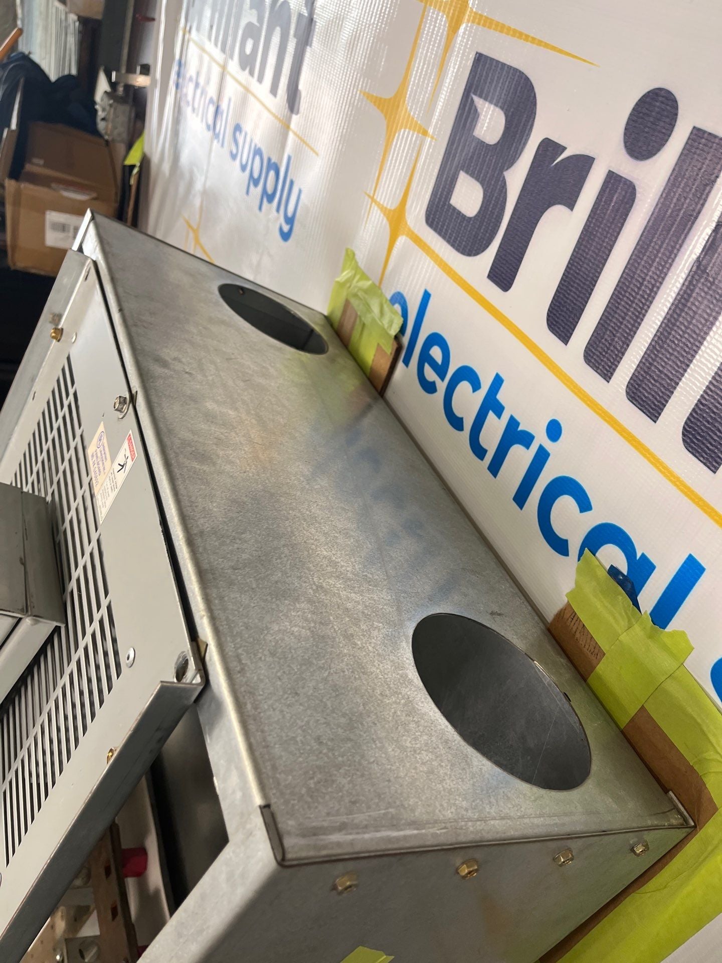 CH PRL4 Panelboard 400A 480/277V 3PH 4W MLO Indoor Encl BX2457 Box Used