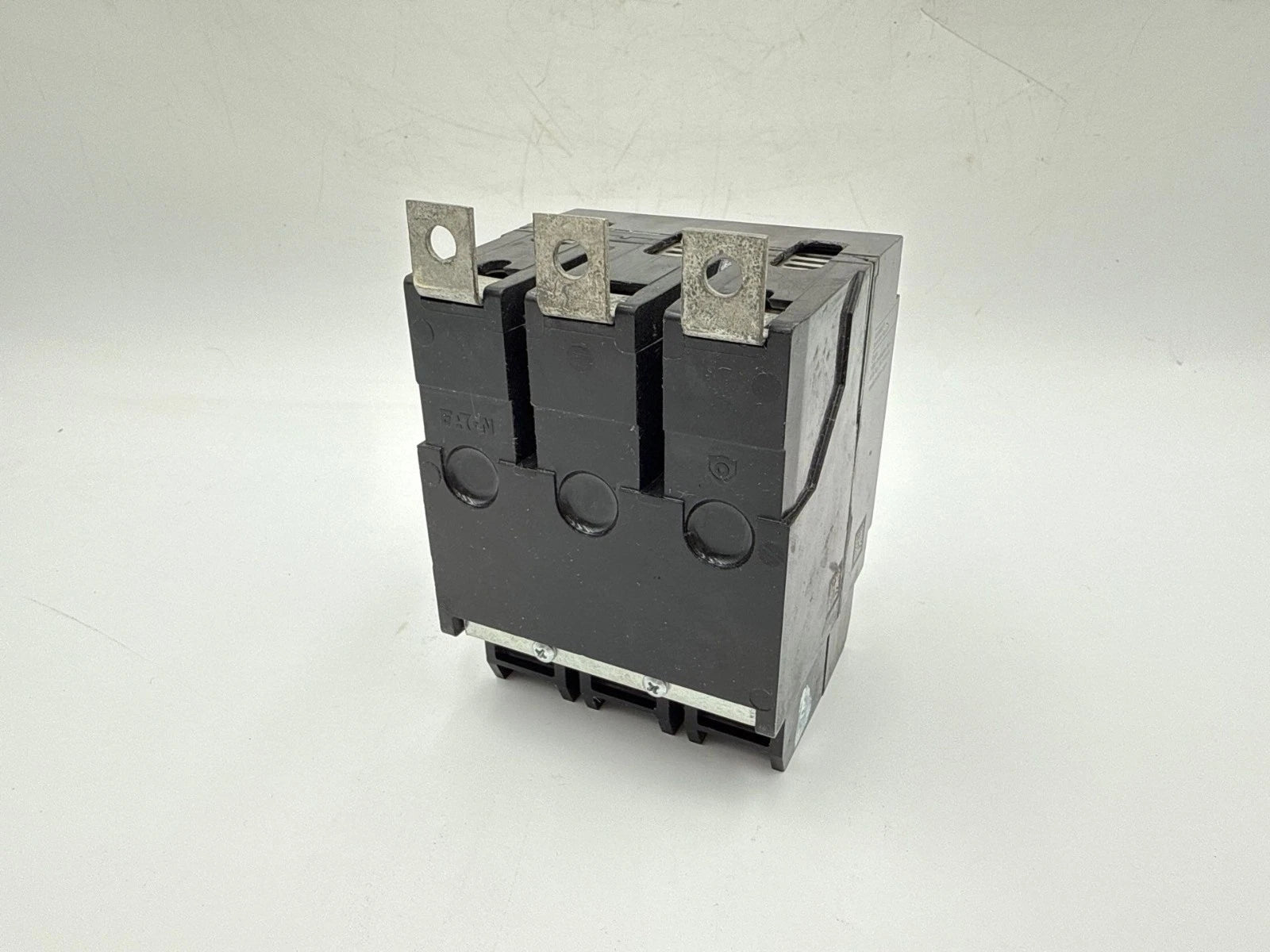 Eaton GHB3020 Circuit Breaker 20A 480/277V 3P GHB 20 Amp 3 Pole Bolt on New New
