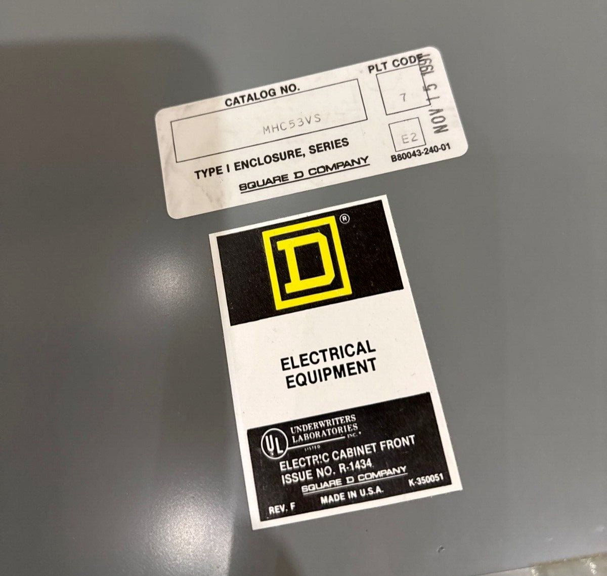 Square D NQOD Panelboard 400A 208/120V 3PH 4W 42 Circuit Indoor Encl MLO MH53 P624 Used