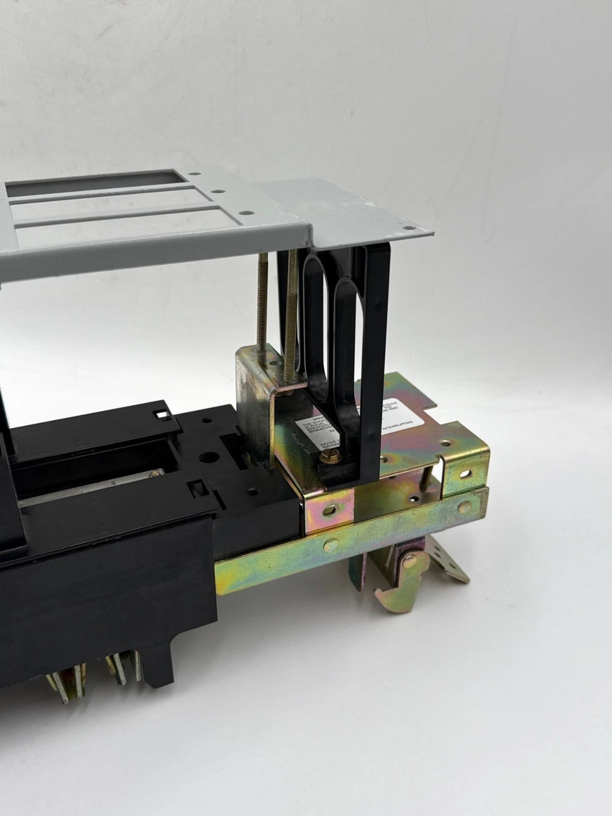 GE AMC6QD APN Circuit Breaker Module 450A 240V Max 6 Pole TQD THQD Spectra Serie Used