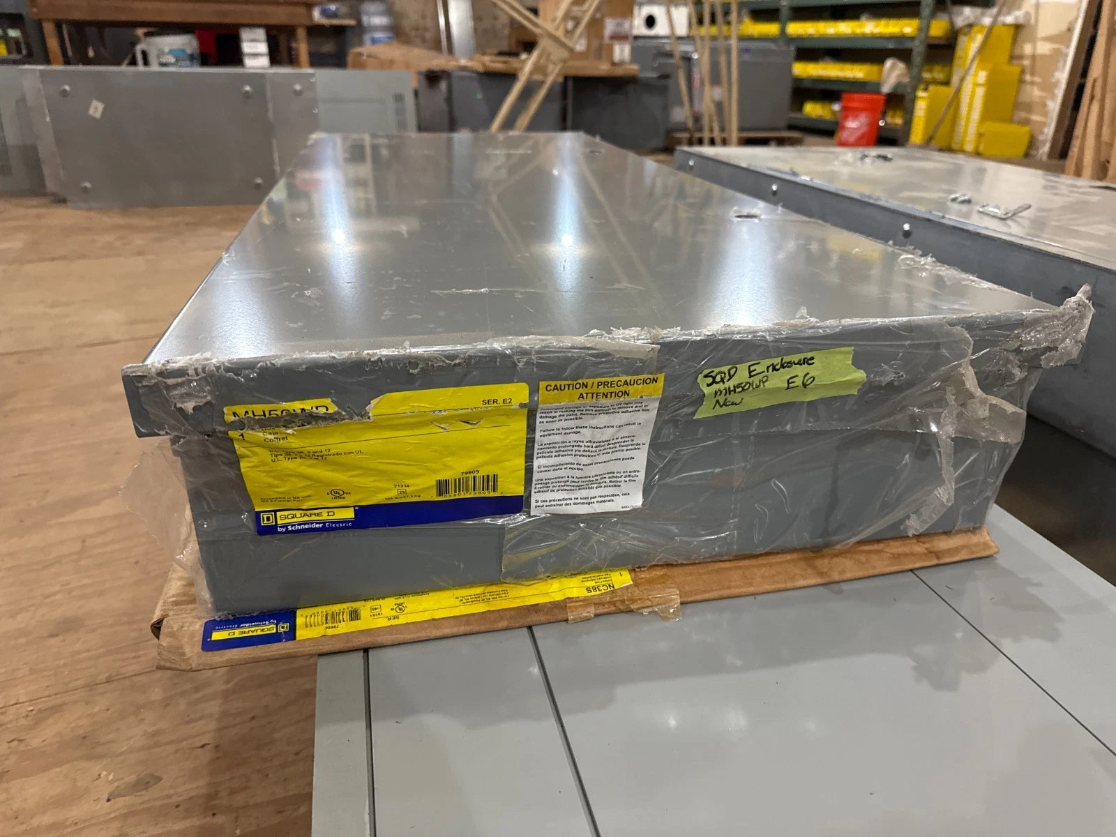 Square D NF Panelboard 250A 480/277V 3PH 4W MLO Panel 250 Amp 54 Cir 3R Encl New