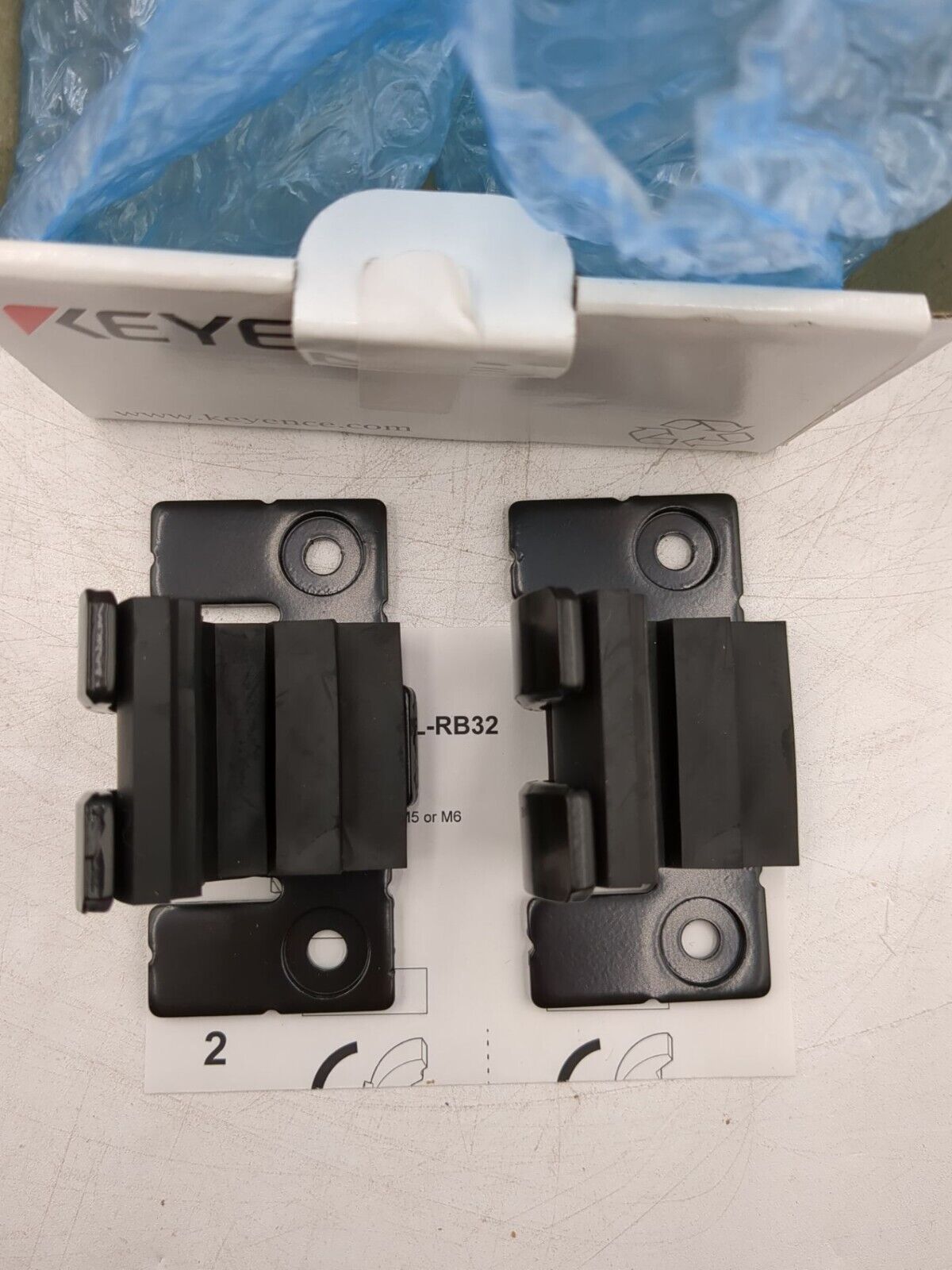 KEYENCE CORP GL-RB32 New