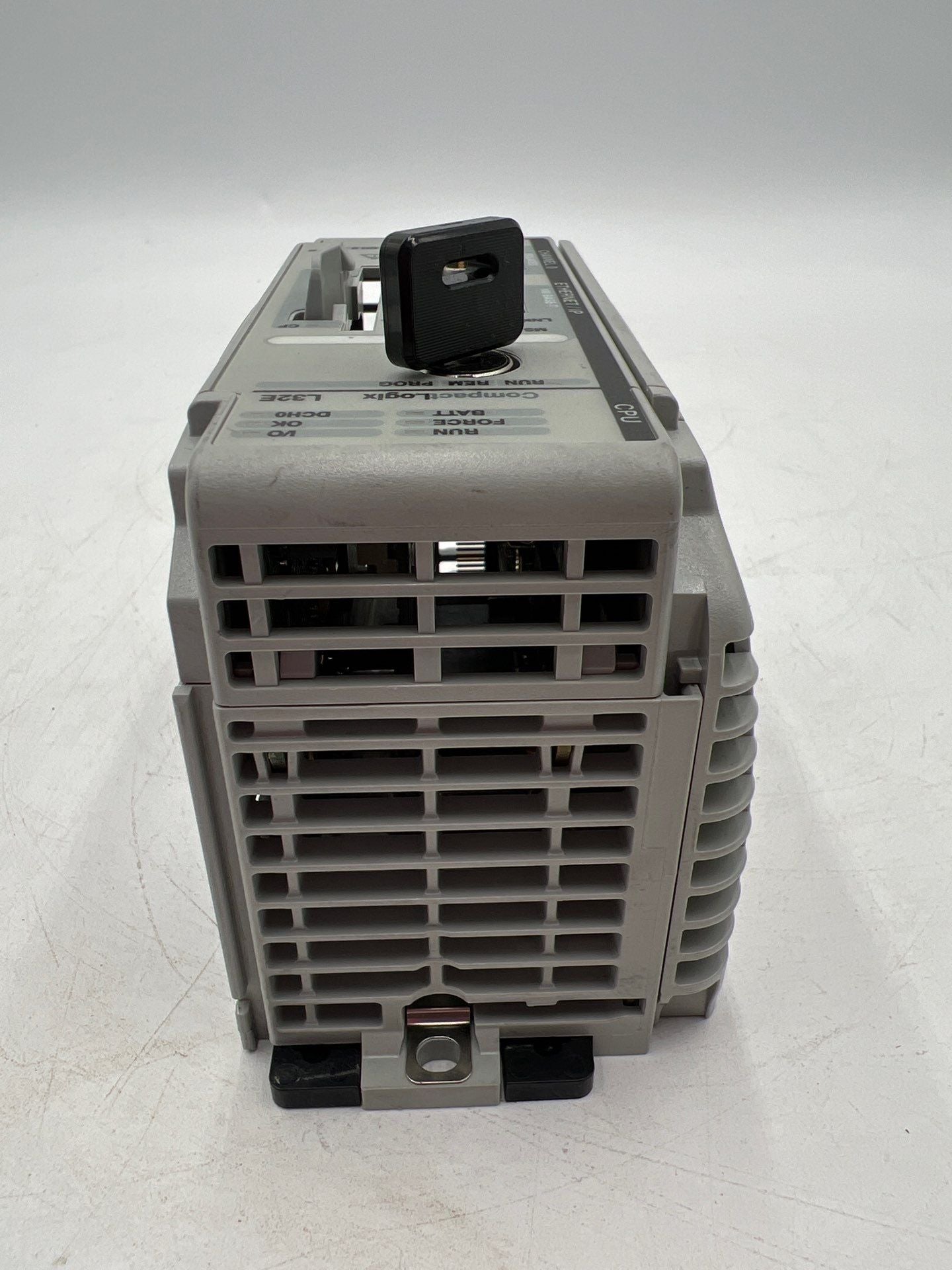 Allen-Bradley 1769-L32E CompactLogix Ethernet Processor Unit 24VDC 750mA Used