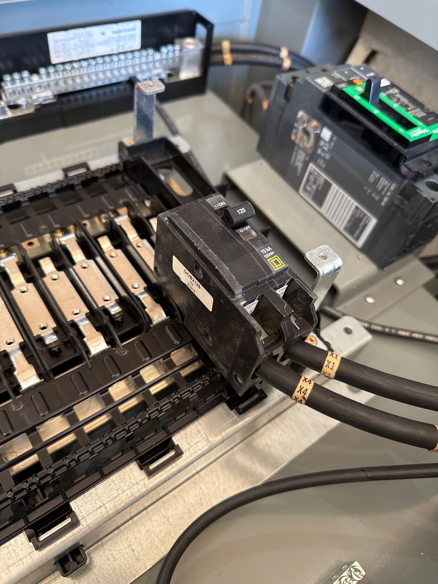 SQD MPZB25S40F Power Zone Panel Transformer 25kVA 1PH 480V 120/240V 3R Encl New