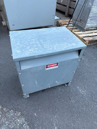 Square D 30T3H Used