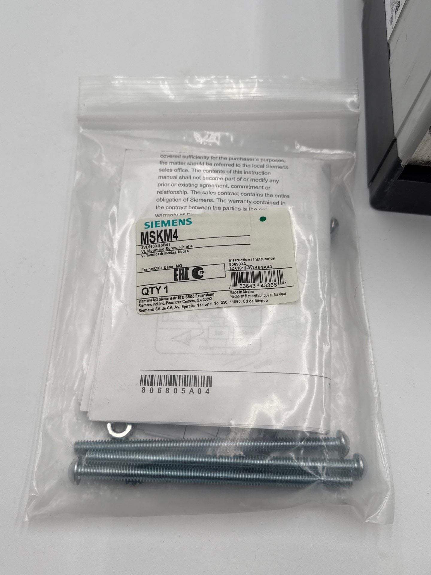 Siemens NMG3B600L Circuit Breaker 600A 3P 600V 3PH NMG 600 Amp 3 Pole New