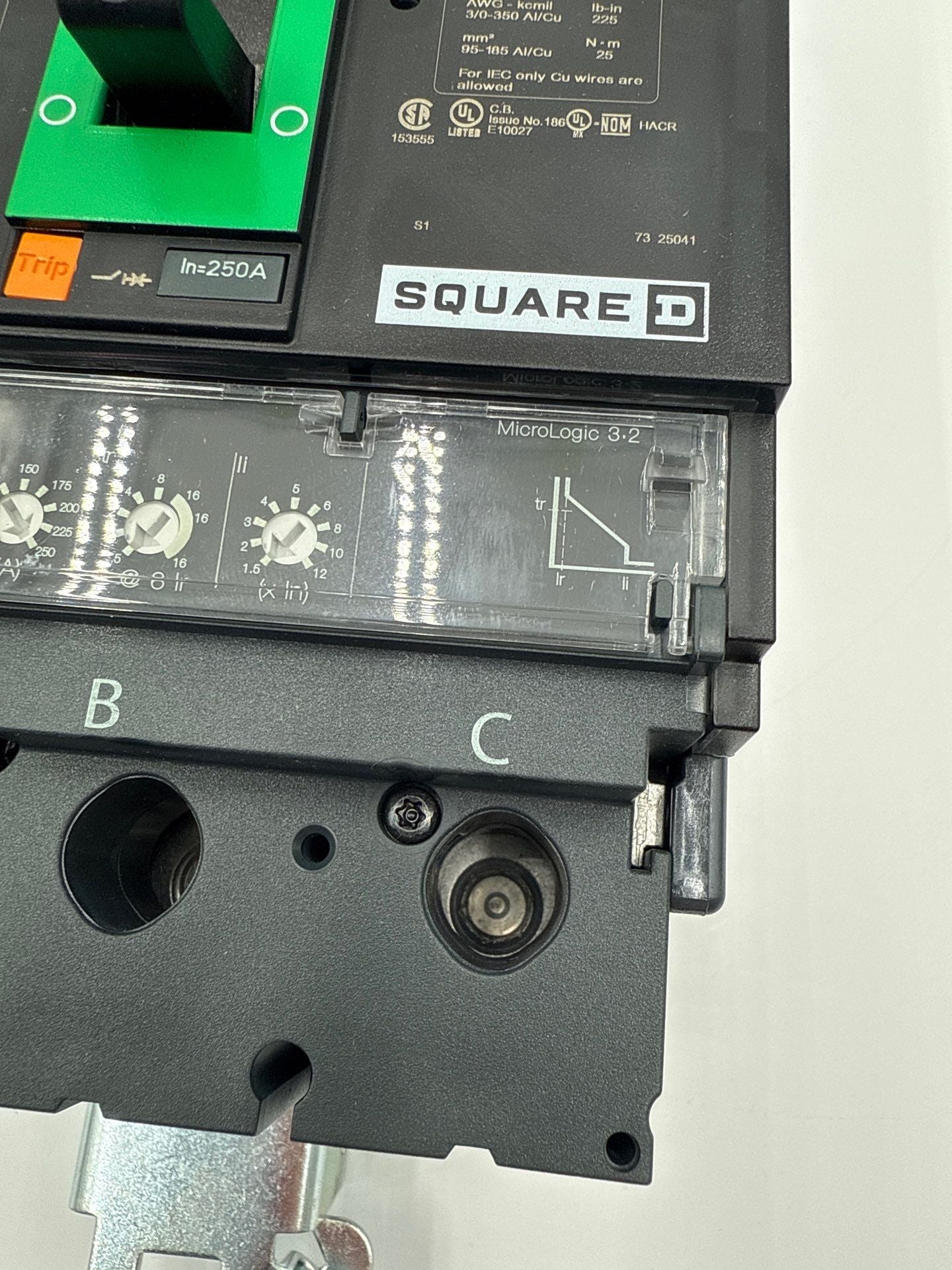 Square D JJA36250U31X I-Line Circuit Breaker 250A 3P 600V JJA 250 Amp 3 Pole New