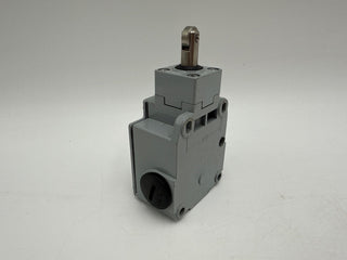 AutomationDirect ABM5E13Z11 IEC Limit Switch Metal Roller 90-Deg Adjustable New