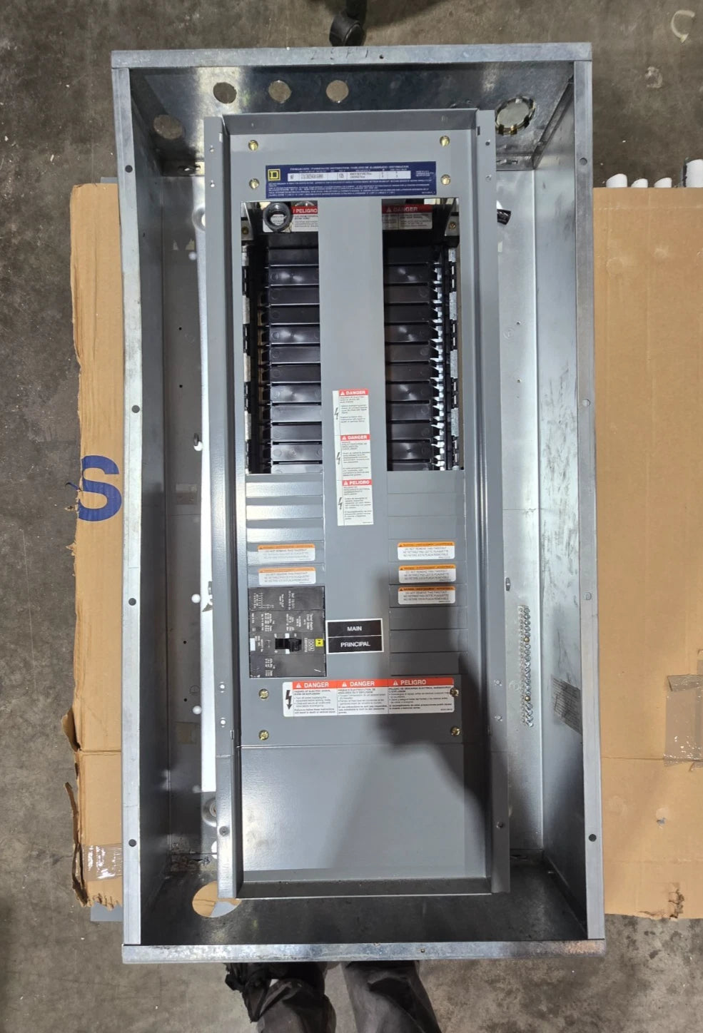 Square D NF Panelboard 125A 600/347V 3PH 4W 30 Cir MCB 100 Amp Panel EDB34100SA Used