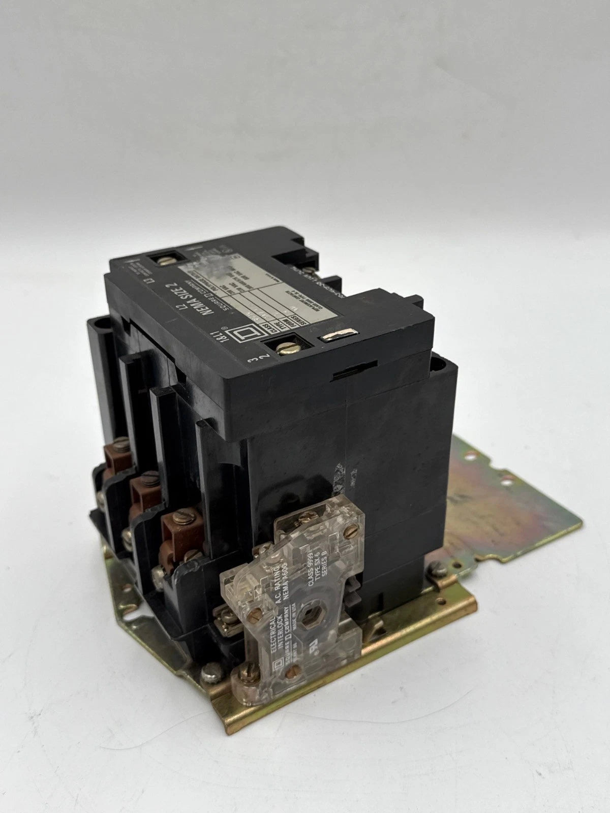 Square D 8536SD01 NEMA Size 2 Contactor Coil 110/120V 3P 600V 3PH 25HP 8536-SDO1 Used