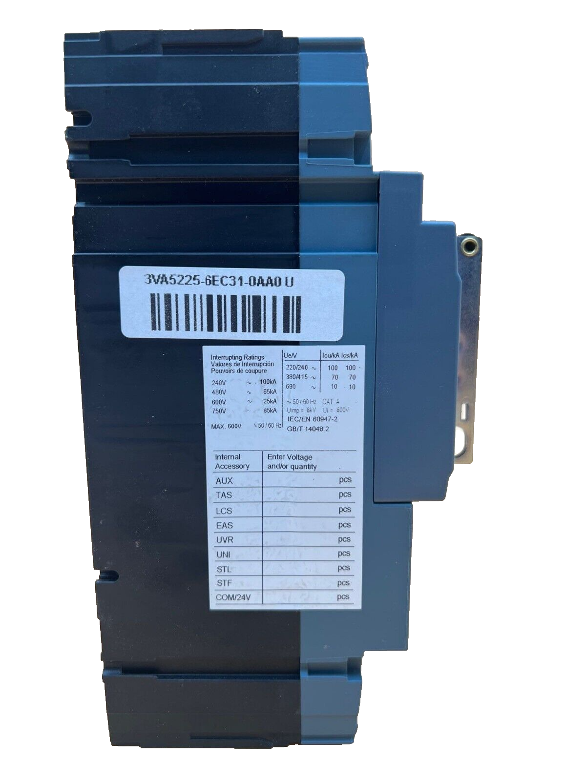 Siemens 3VA5225-6EC31-0AA0 Used