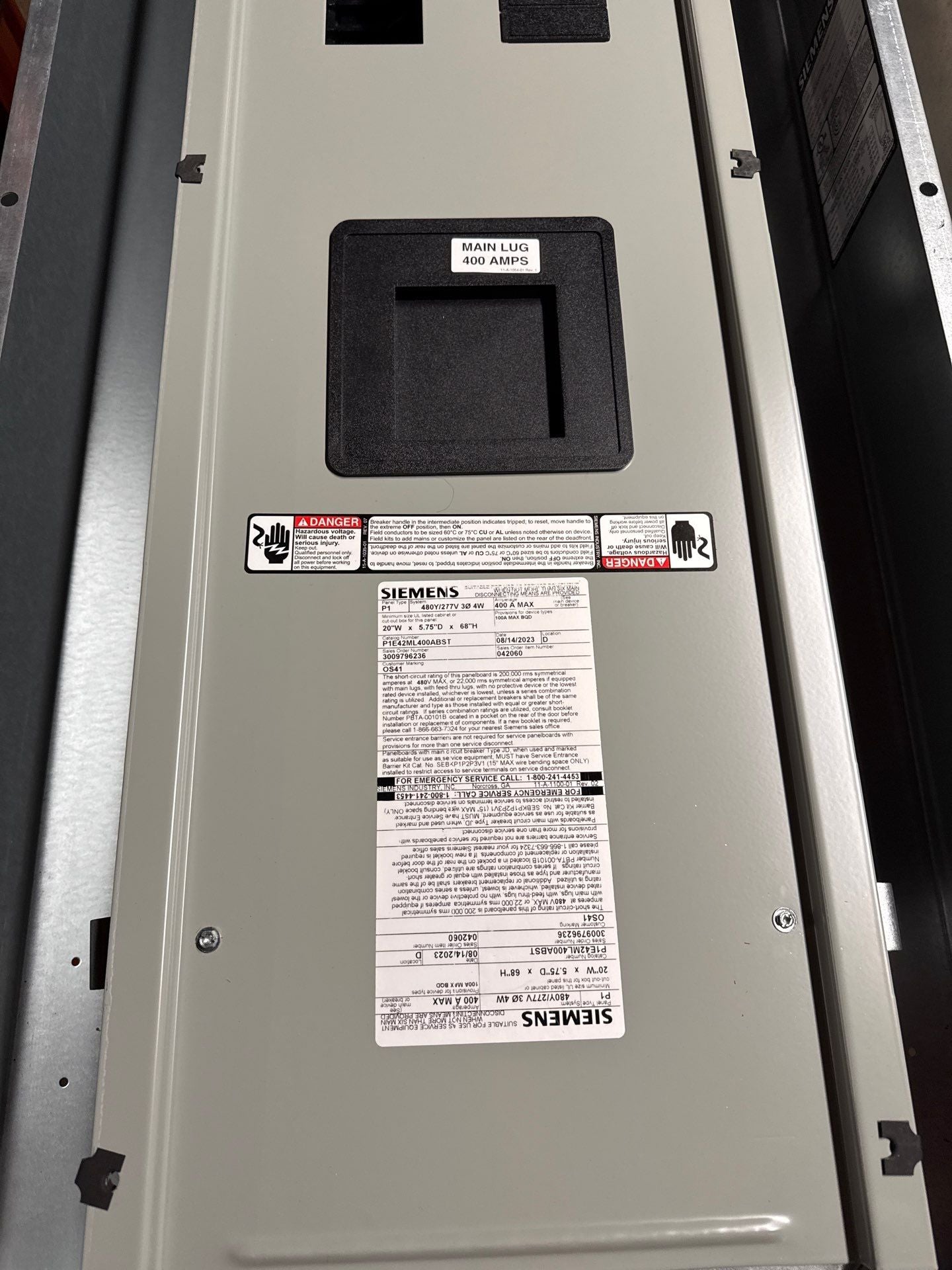 Siemens P1E42ML400ABST Panelboard 400A 480/277V 3PH 4W MLO Panel 400 Amp New