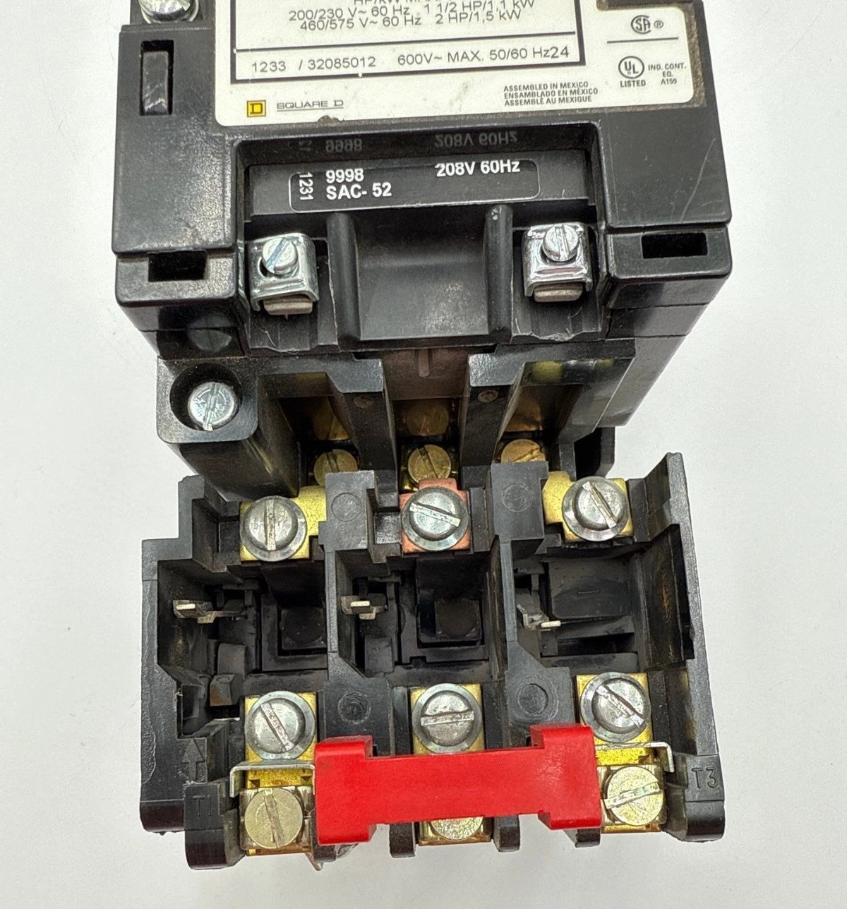 Square D 8536SAG12S Starter NEMA Size 00 3P 2HP 600V Max Coil 208V 9998SAC52 Used