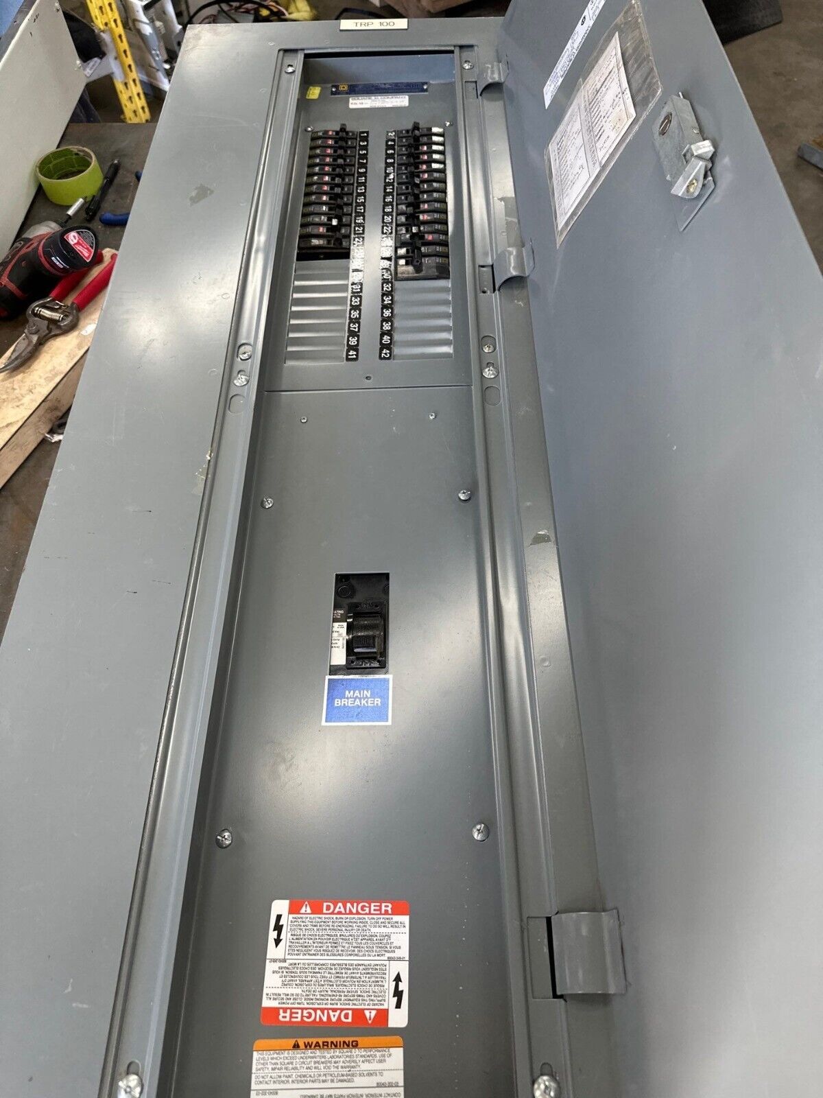 Square D NQOD442M225 NQOD Panelboard 225A 208Y/120V 3PH 4W Indoor Encl MCB 42Cir P335 Used