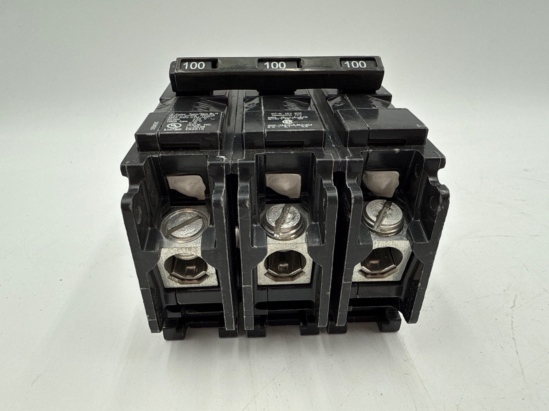 Siemens B3100H Bolt On Circuit Breaker 100A 3P 240V BLH 100 Amp 3 Pole 22kA Used