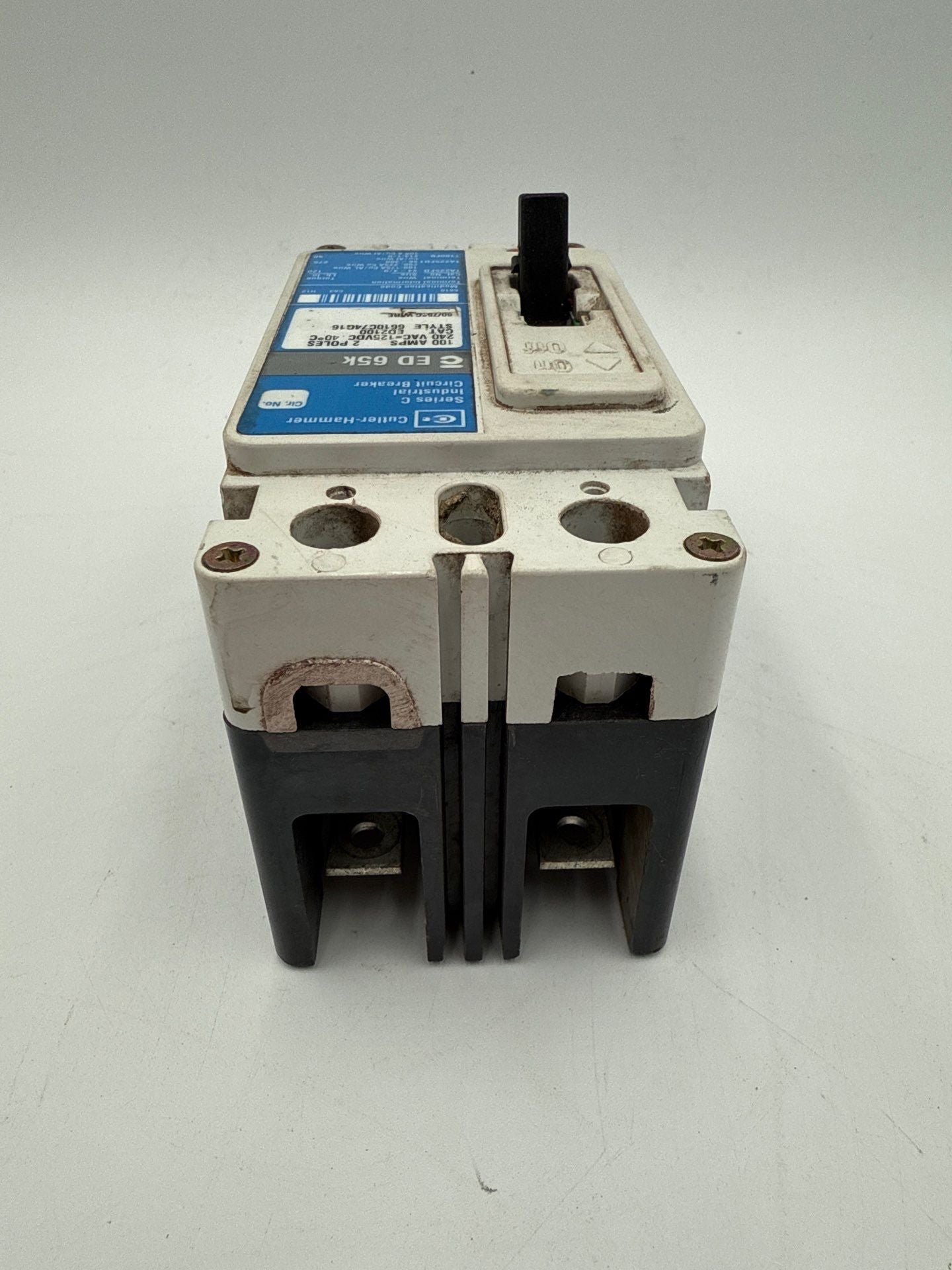 Cutler Hammer ED2100 Circuit Breaker 100A 2P 240V ED 65k 100 Amp 2 Pole Used