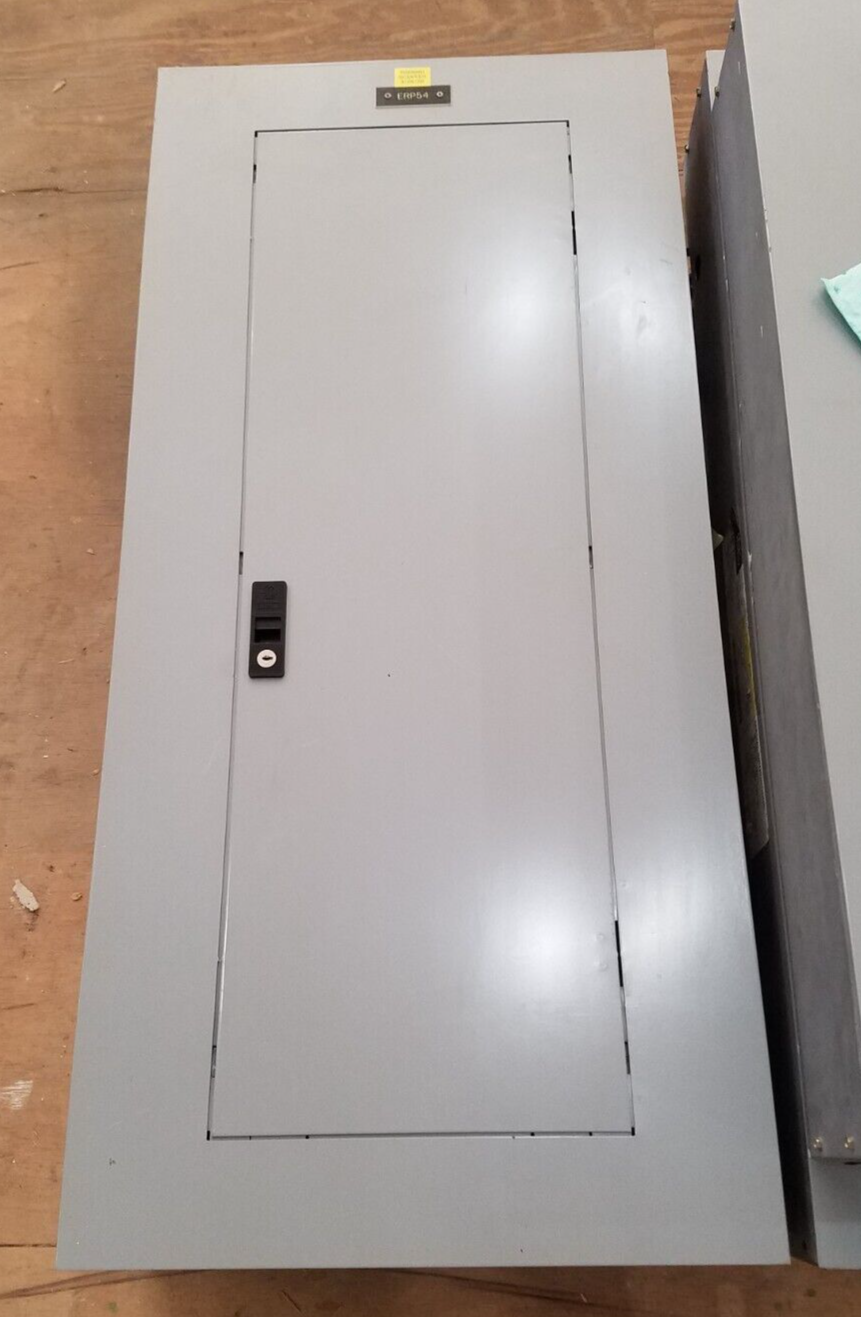 GE AQF3421ABX Panelboard 125A 208Y/120V 3PH 4W 42 Circuit MCB Main THQB32100 P038 P035 Used