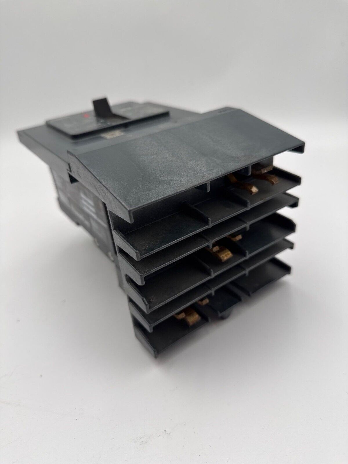 Square D BGA34020Y New