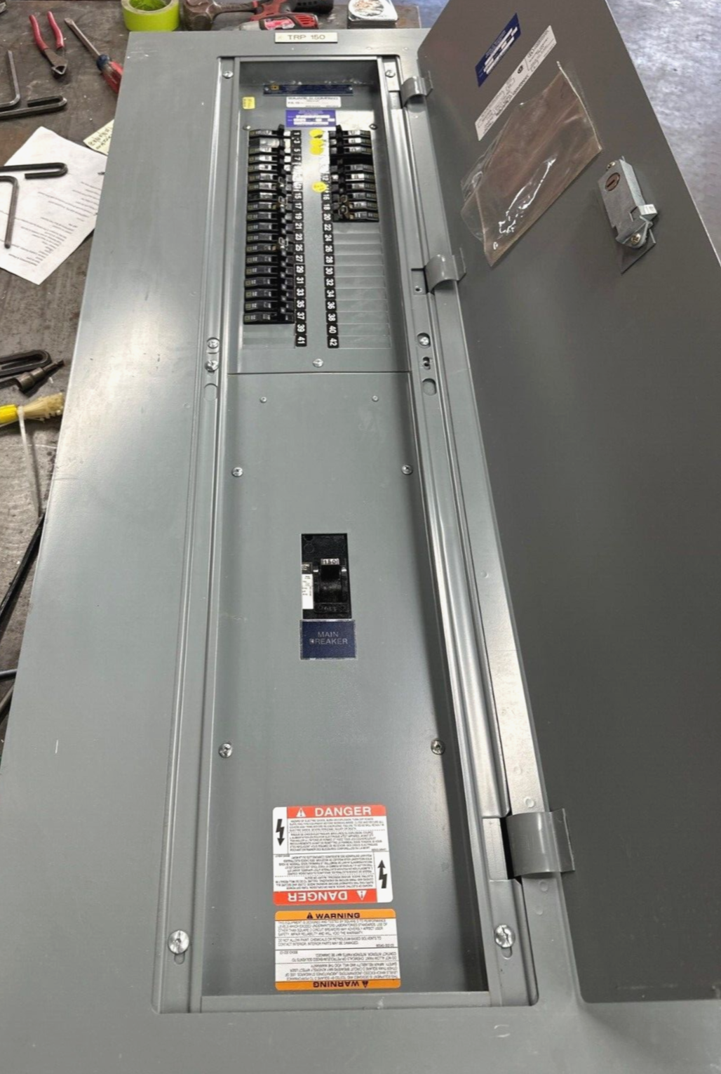 Square D NQOD442M225 NQOD Panelboard 225A 208Y/120V 3PH 4W MCB Main Q2L3150 150A P417 Used