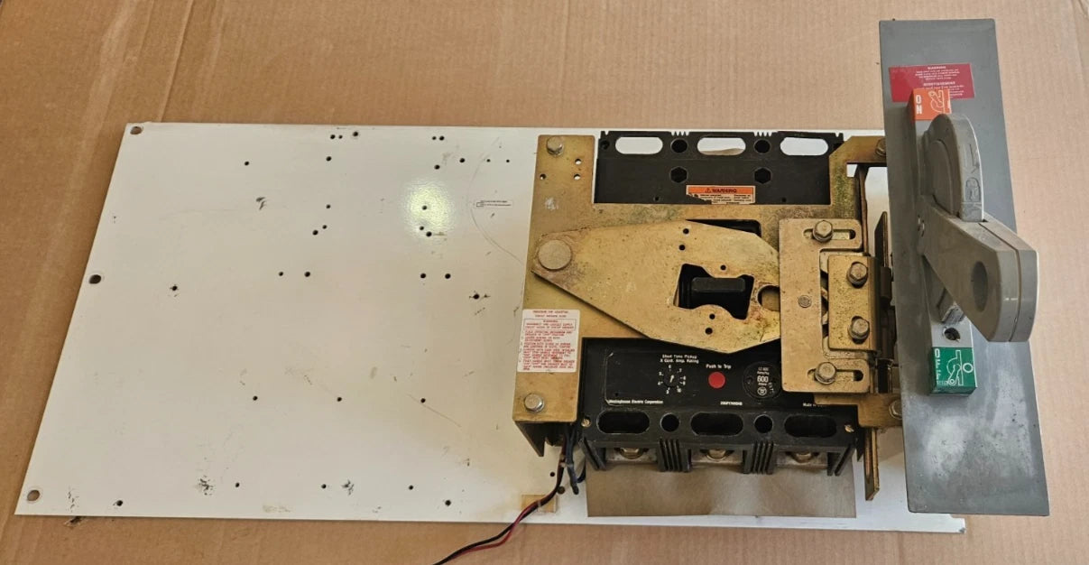 Allen Bradley 2100 Centerline 600A 600V Main Breaker MCC Bucket LC3600 Used