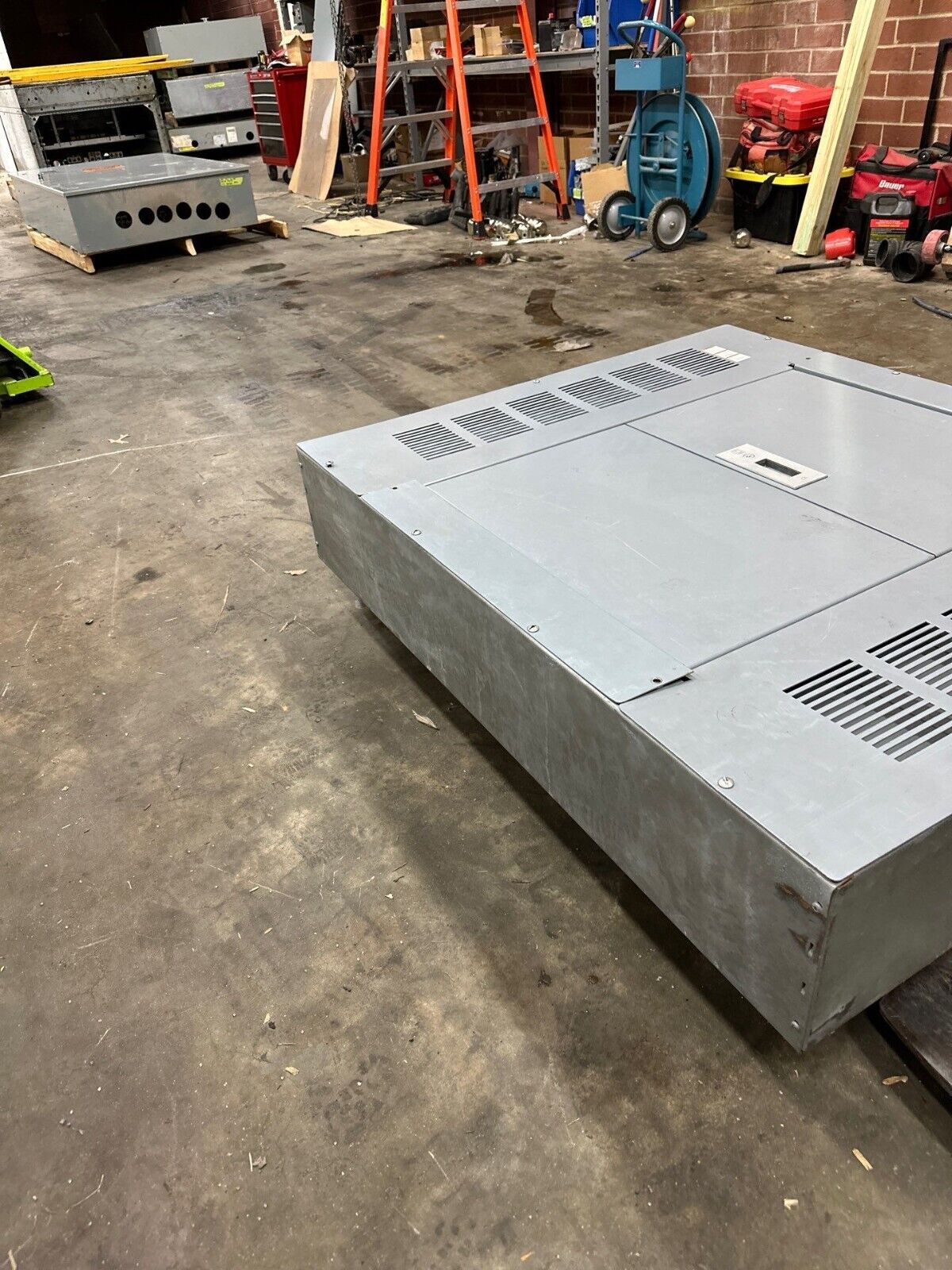 Square D HCP I-Line Panelboard 1200A 480V/277V 3PH 4W 18 Circuit 1200 Amp MLO P495 Used