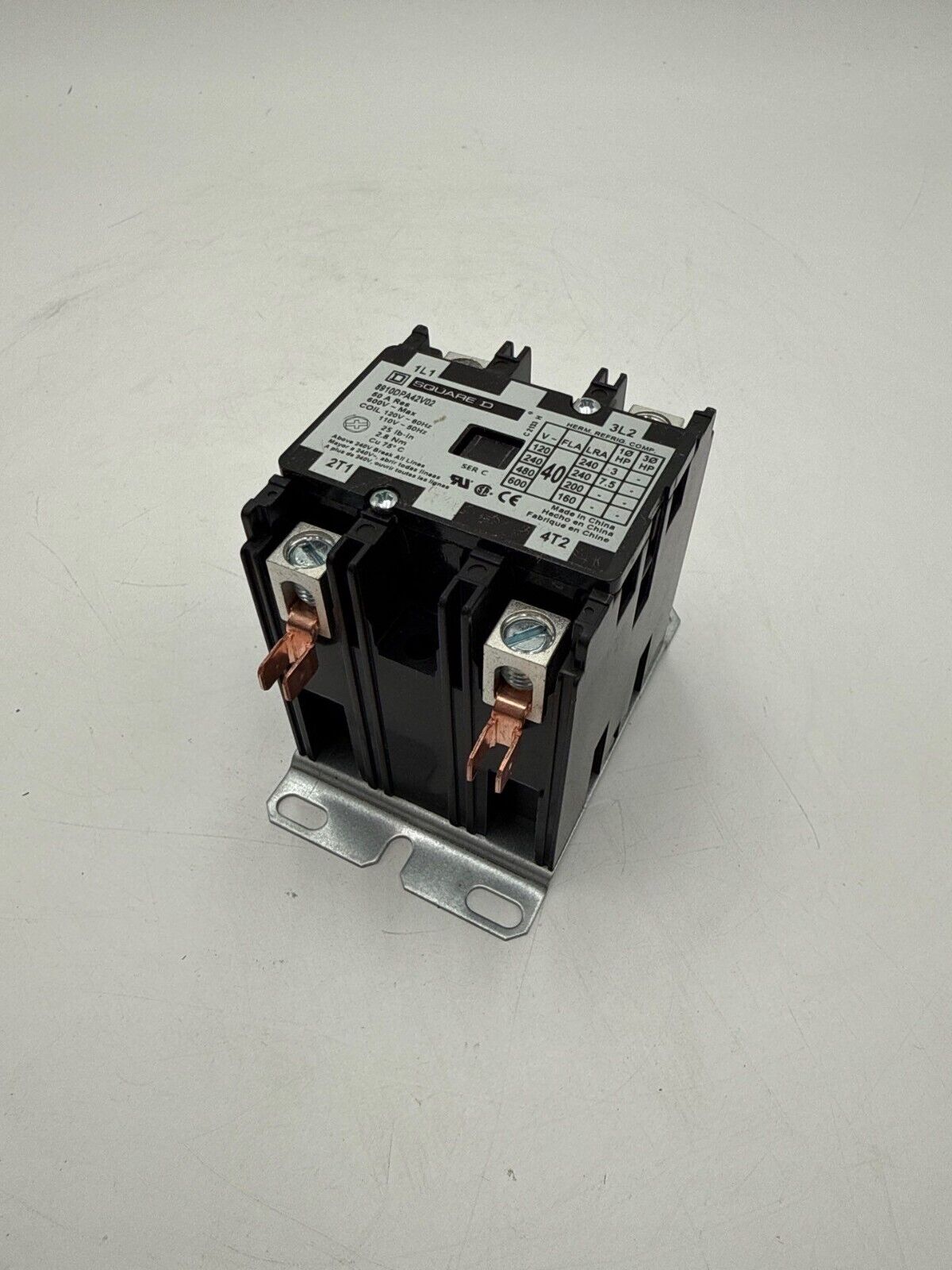 Square D 8910DPA42V02 New