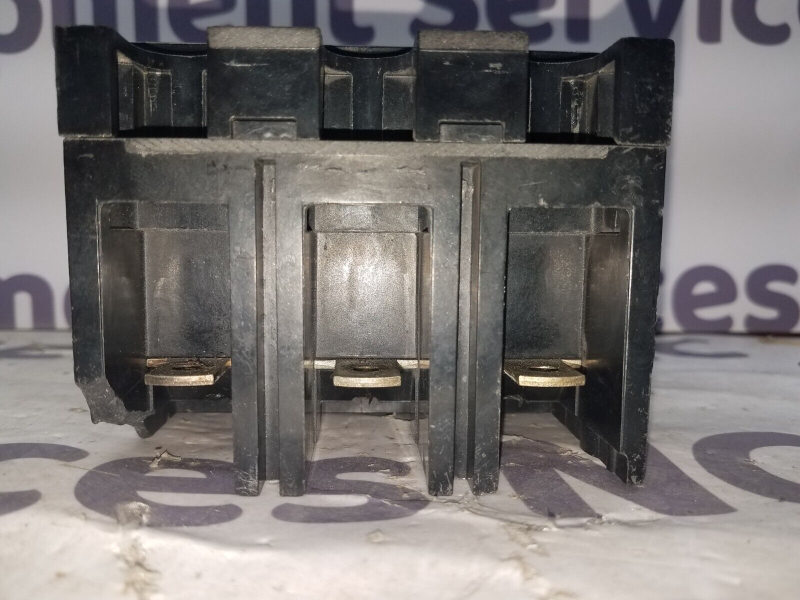 Thomas & Betts FS340100A Used