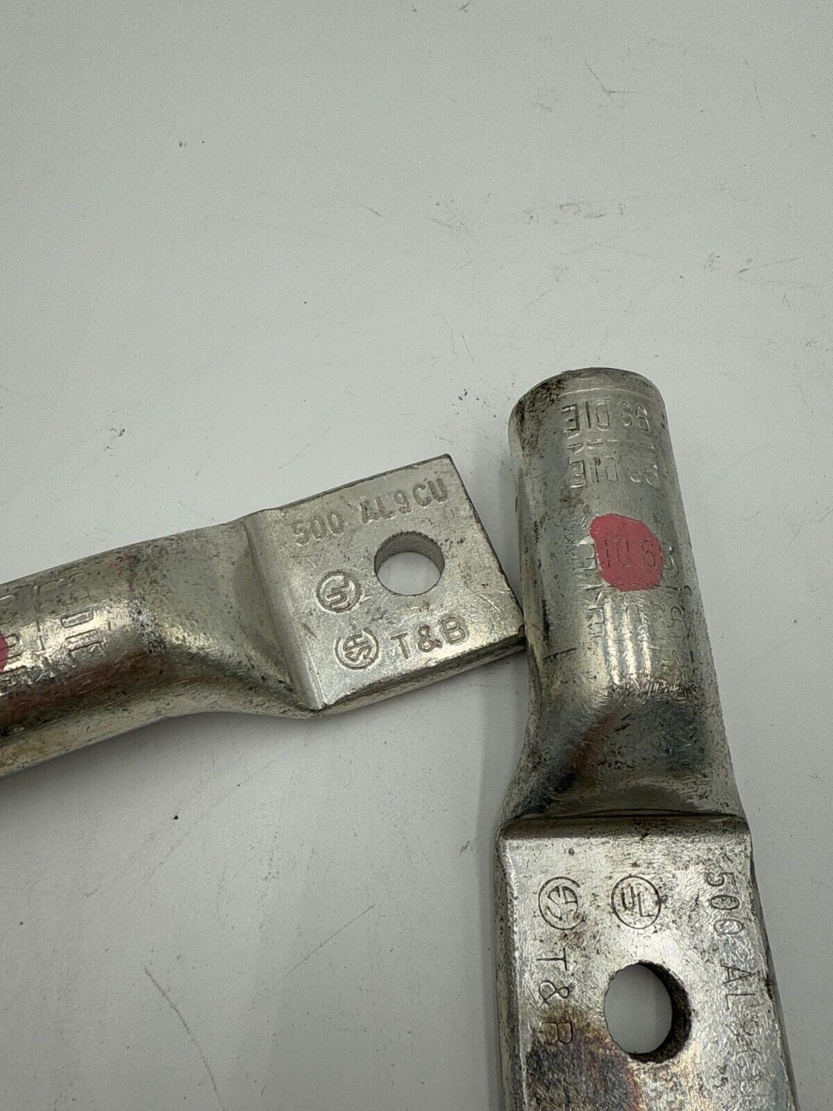 Thomas & Betts TB500 New