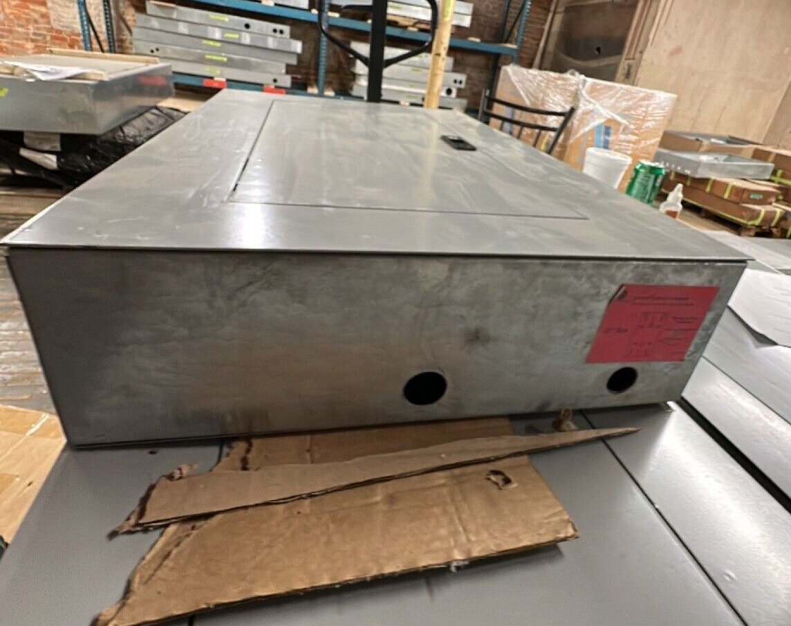 GE AQF3421AB Panelboard 125A 208Y/120V 3PH 24 CIR Indoor Encl MCB AB31B Box P224 Used