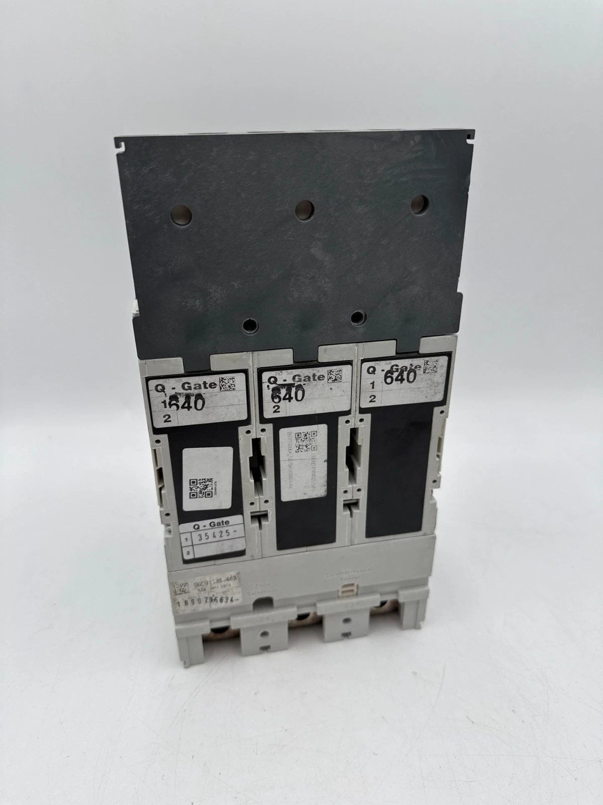 ABB XT5NQ340AFNF000XXX Circuit Breaker 400A 3P 600V Tmax XT5N 400 Amp Ekip LSI New