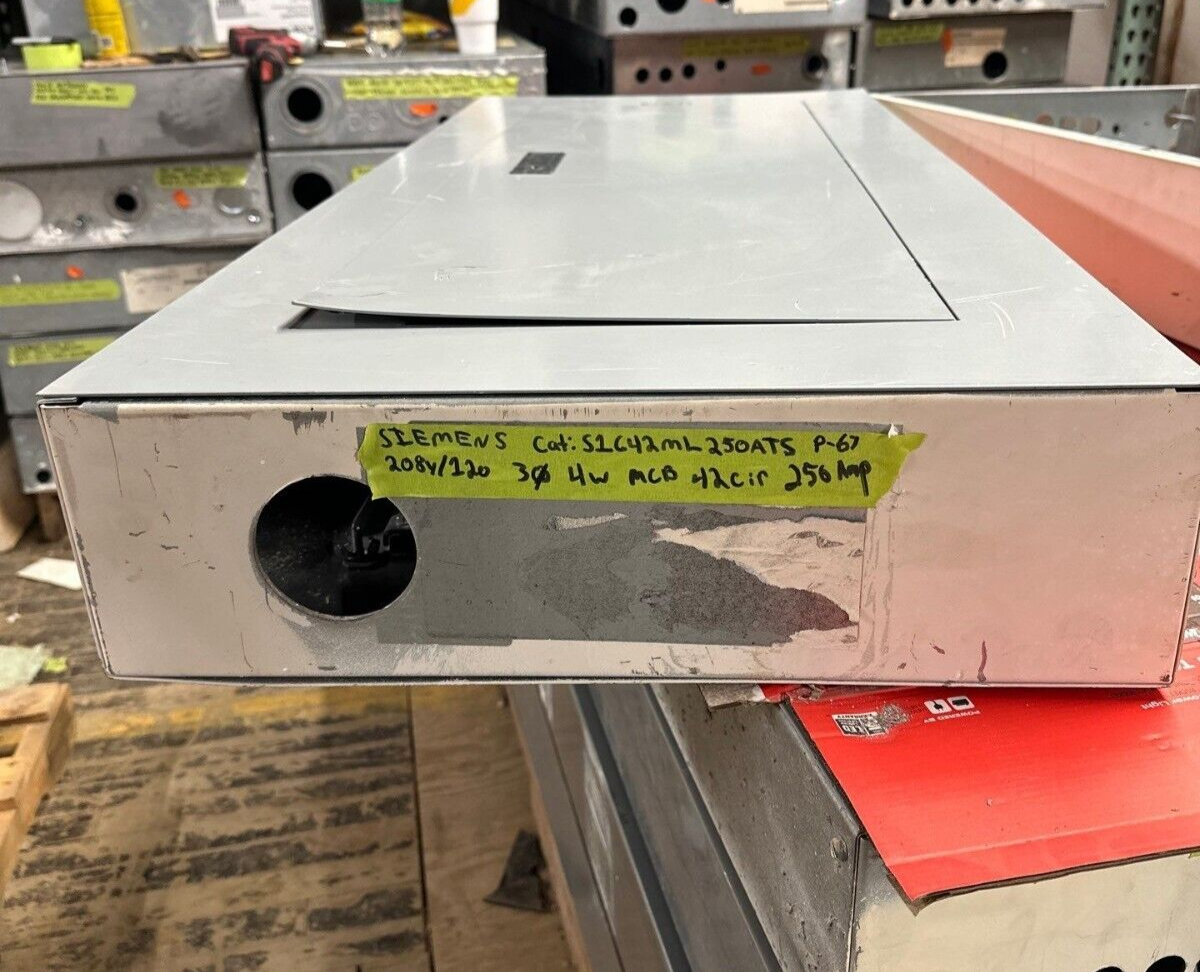 Siemens S1C42ML250ATS S1 Panelboard 250A 208/120V 3PH 4W Indoor Encl 42 Cir MLO P069 Used