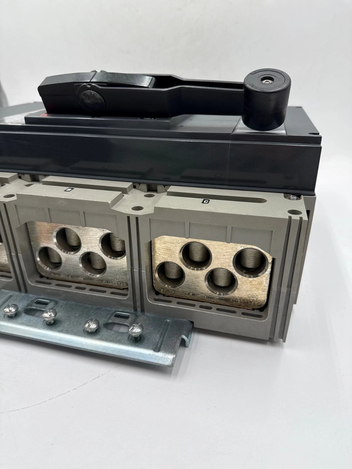 Sq D RKA36120CU44A I-Line Circuit Breaker 1200A 3P 600V Micrologic 6.0 A LSIG New