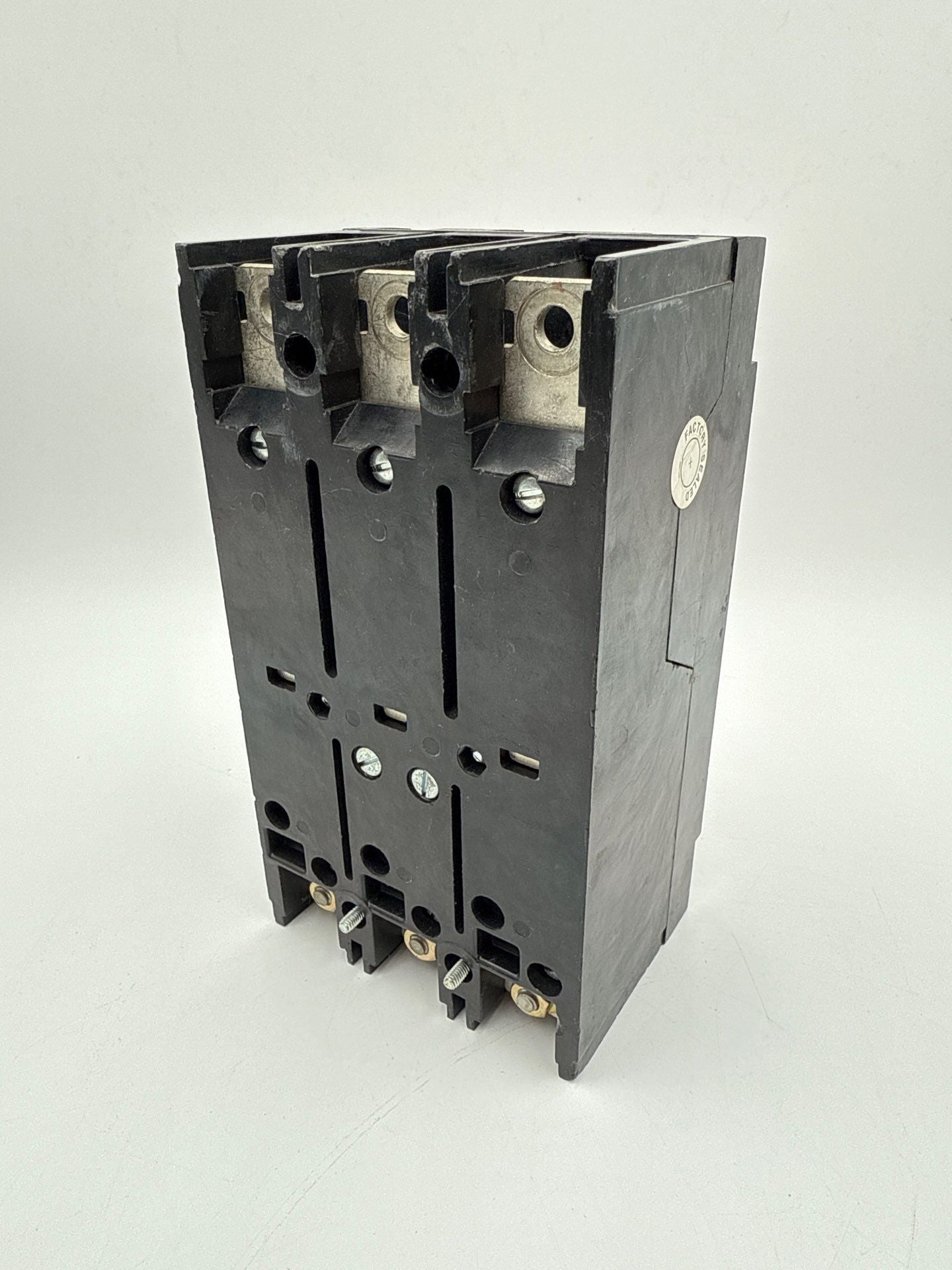 General Electric GE TMQD32225 Circuit Breaker 225A 3P 240V TMQD 225 Amp Used