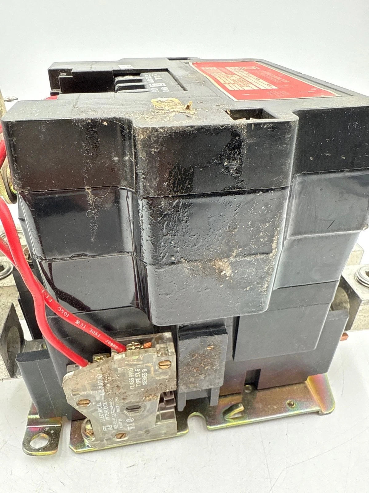 Square D 8903 SV011 Lighting Contactor Coil 440/480V 200A 3P 600V Mech Held Used