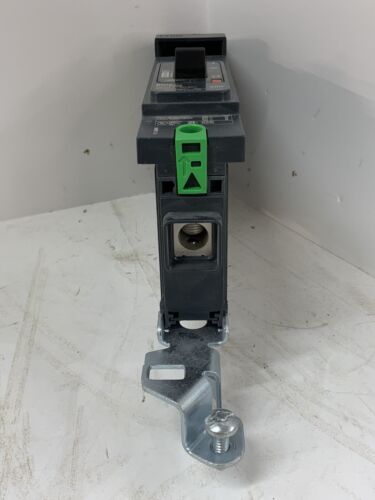 Square D BDA160205 New