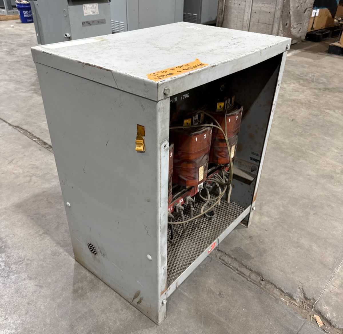 63KVA Hevi Duty DT621H63 Transformer Pri 575V Sec 460/266V 3PH Indoor Encl Used