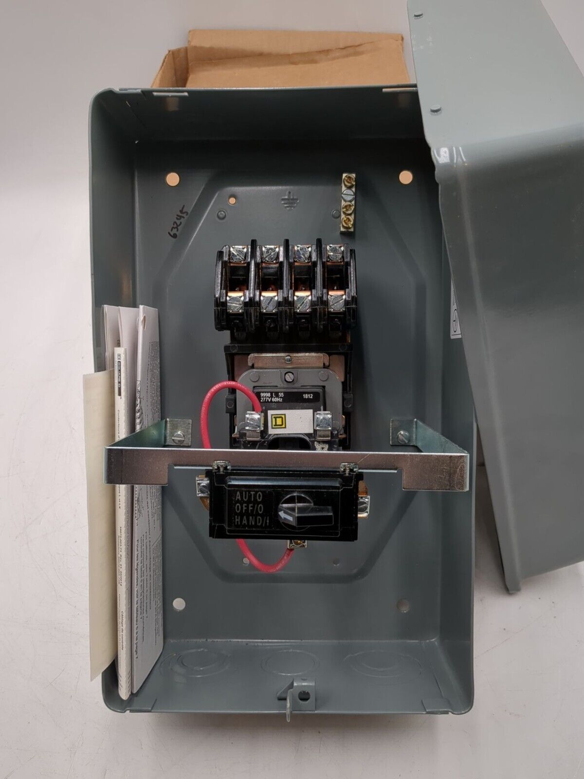 Square D 8903LG40V04C New