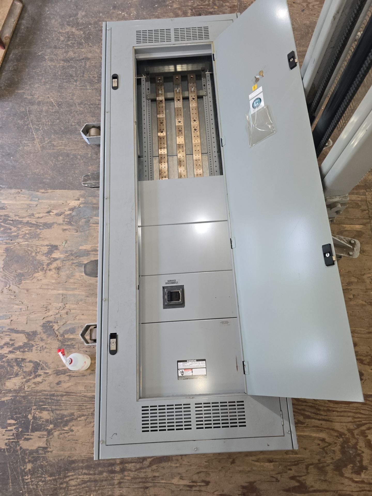 Siemens P4C90M1800FBS P4 Panelboard 800A 208/120V 3PH 4W NMX3B800 Main MCB Used