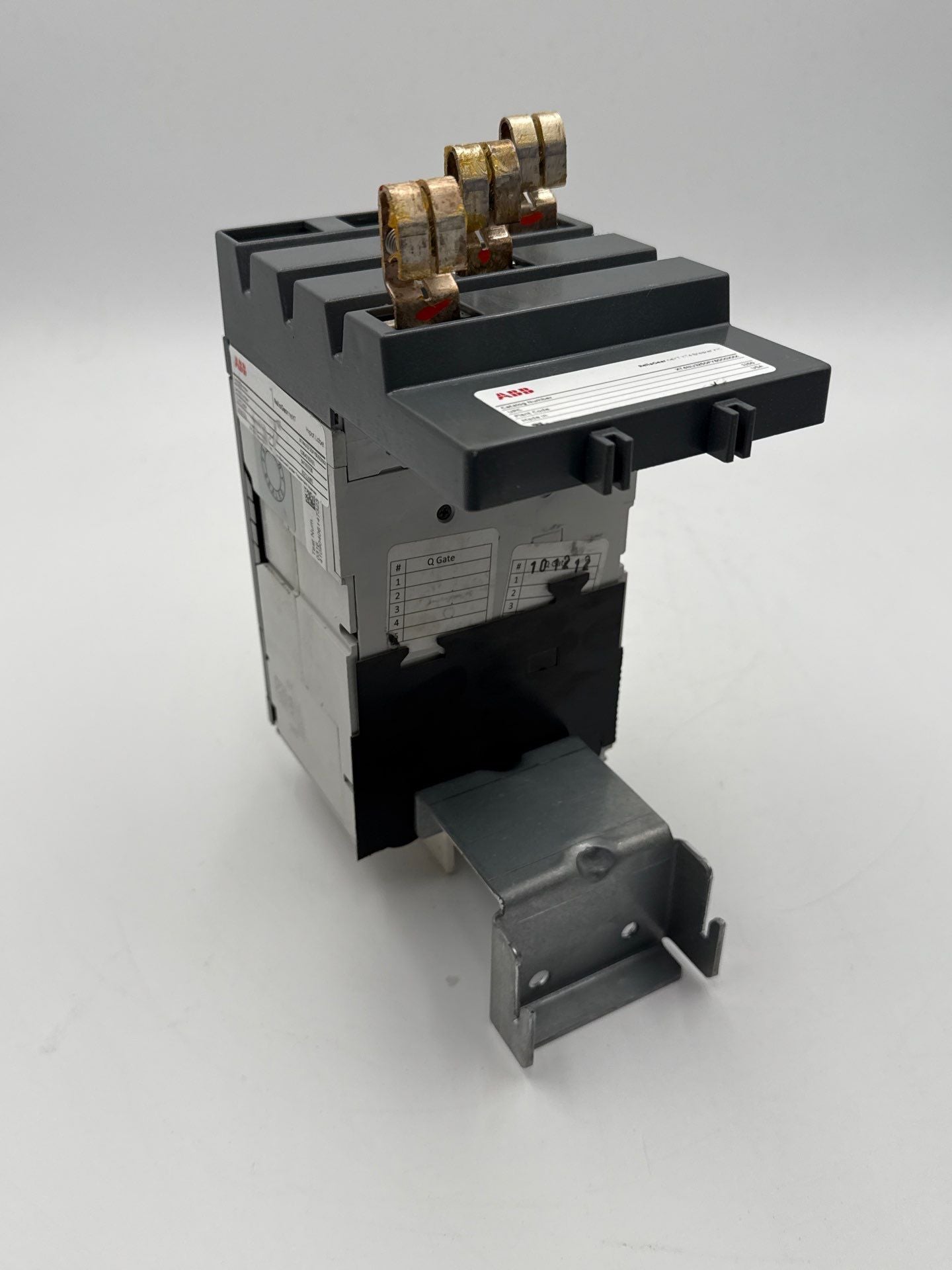 ABB XT4NU3250FY8000XXX Circuit Breaker 250A 3P 600V SACE Tmax XT4N 250 Used