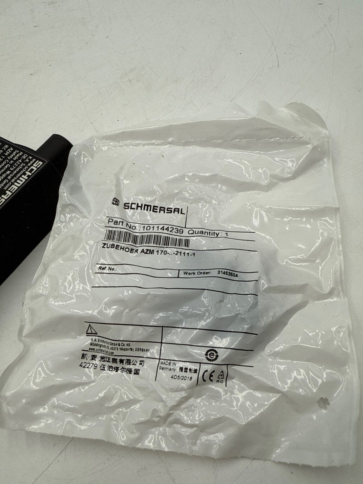 Schmersal AZM 170-11ZRK-ST-2111-1/2197 Safety Interlock Switch 24V AC/DC 40-60Hz New