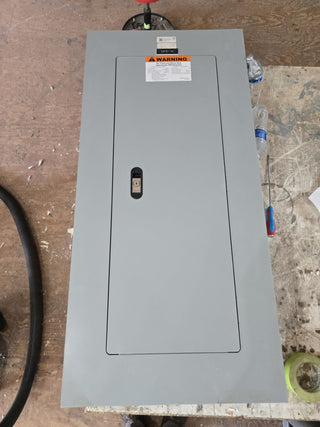 Siemens P1 P1C42ML250ABF Panelboard 250A 208/120V 3PH 4W 42Cir 250 Amp Panel MLO Used