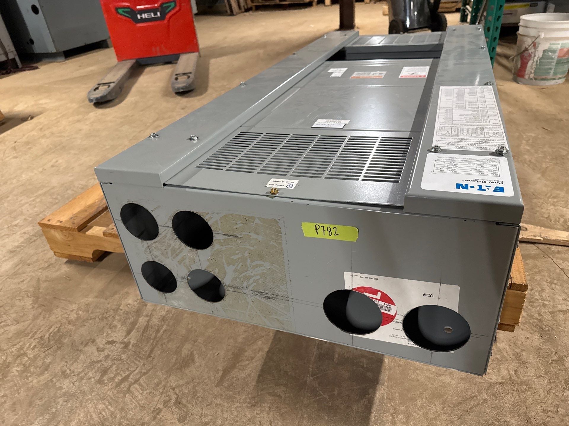 Eaton PRL4 Panelboard 600A 480/277V 3PH 4W MLO Panel 600 Amp 24 Space BX2457P Used