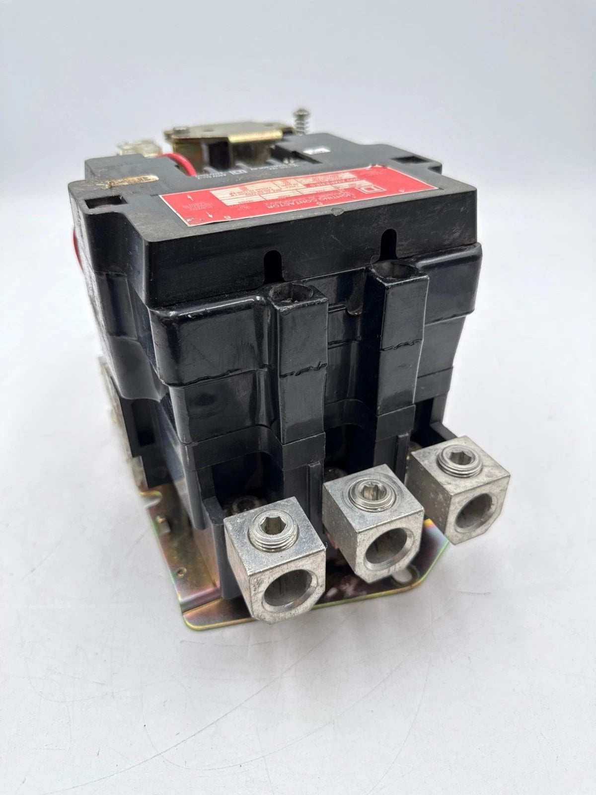 Square D 8903 SV011 Lighting Contactor Coil 440/480V 200A 3P 600V Mech Held Used