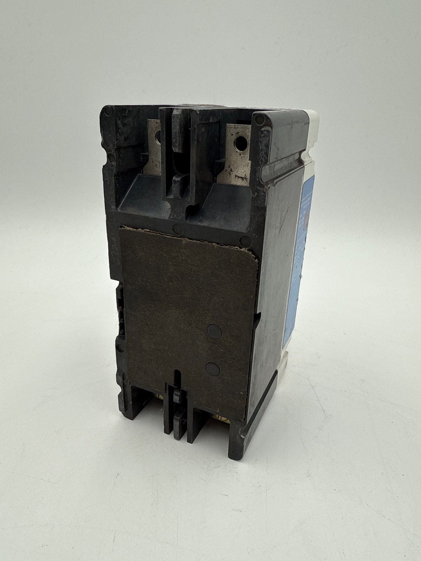 Cutler Hammer ED2100 Circuit Breaker 100A 2P 240V ED 65k 100 Amp 2 Pole Used