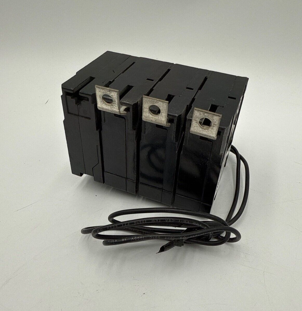 Eaton BAB3020HS Used